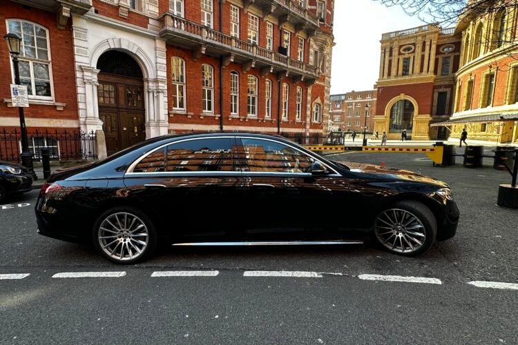 VIP Transfers in London | Elite Service for Your Comfort