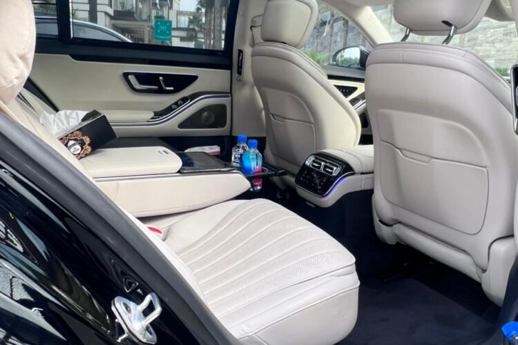 Premium Transfers | Your Reliable Journey in a World of Luxury and Impeccable Service