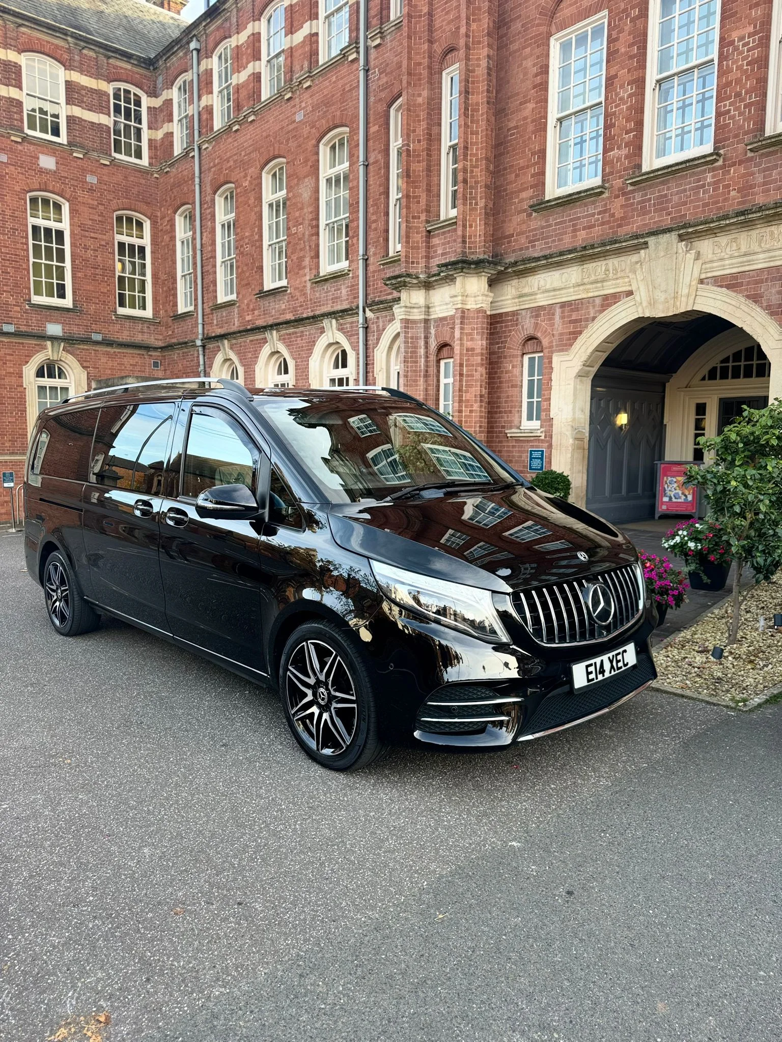 Luxury Chauffeur Services Anytime | Exeter VIP Transfers