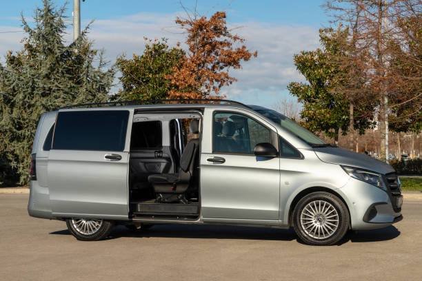 Exclusive Private Transfers in the Greek Islands – Corfu, Kos, Paros & Beyond