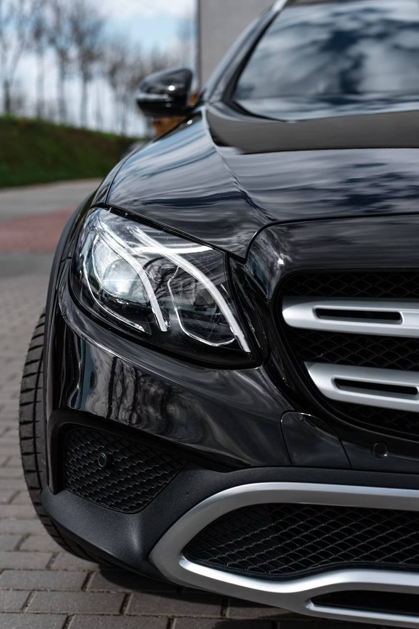 VIP Transfer in Iceland — Comfort and Reliability