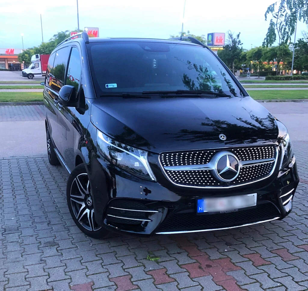 Airport Transfer Budapest V Class