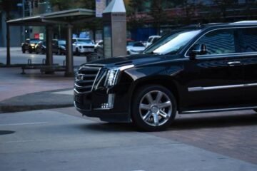 Luxury Black Car & Chauffeur Service in Sacramento | 24/7 Executive Rides