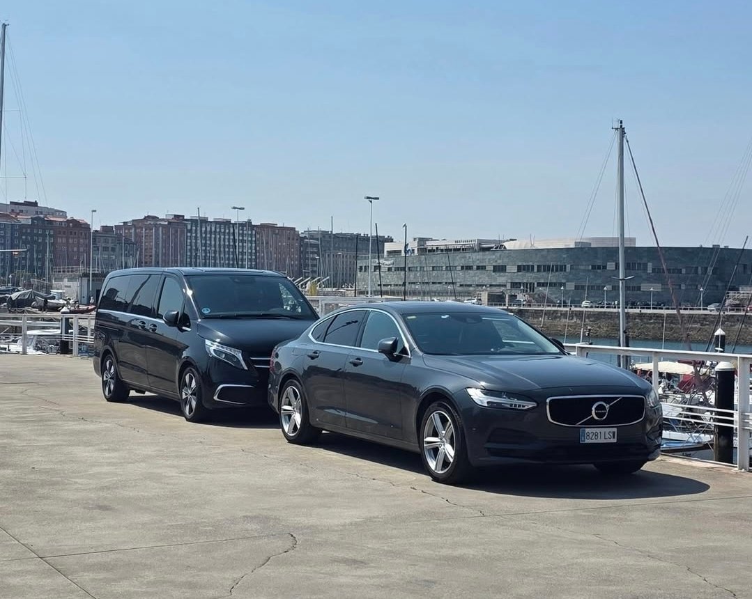 Premium Service — Luxury Chauffeur & Private Transportation in Asturias