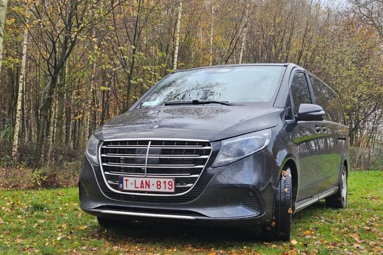 Rock N’ Ride — Luxury Transportation & Tailor-Made Road Trips in Brussels and Beyond