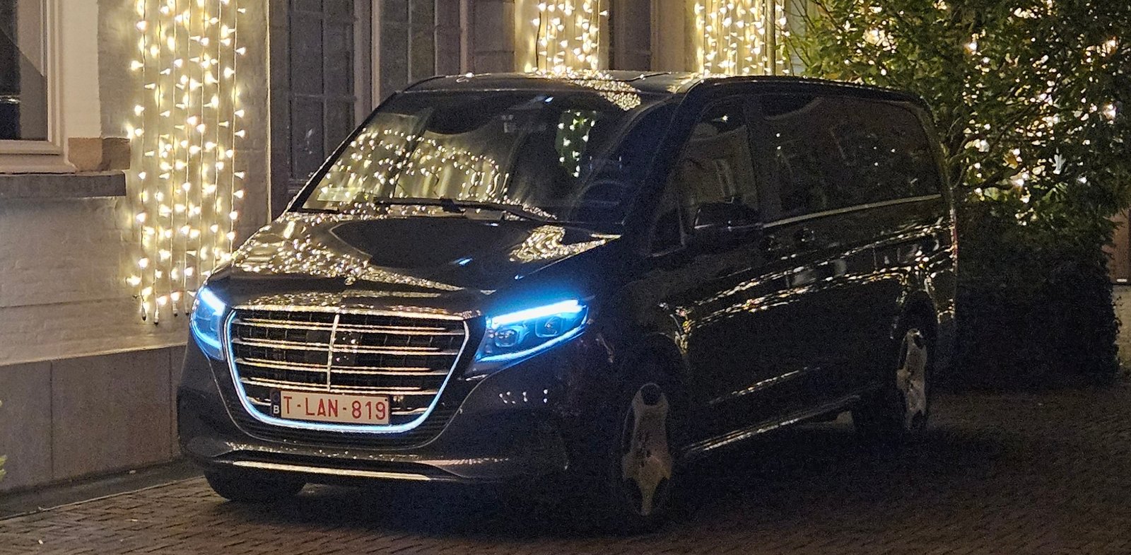 Brussels Luxury Chauffeur Service | Private Transportation Belgium | Tailor-Made Road Trips Across Europe
