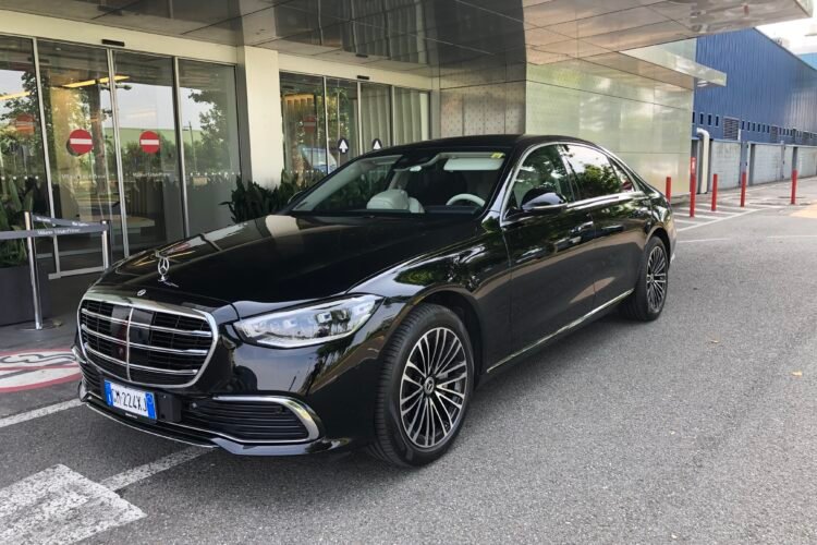 Clab Service Milano – Luxury Chauffeur & VIP Transfer Services in Milan